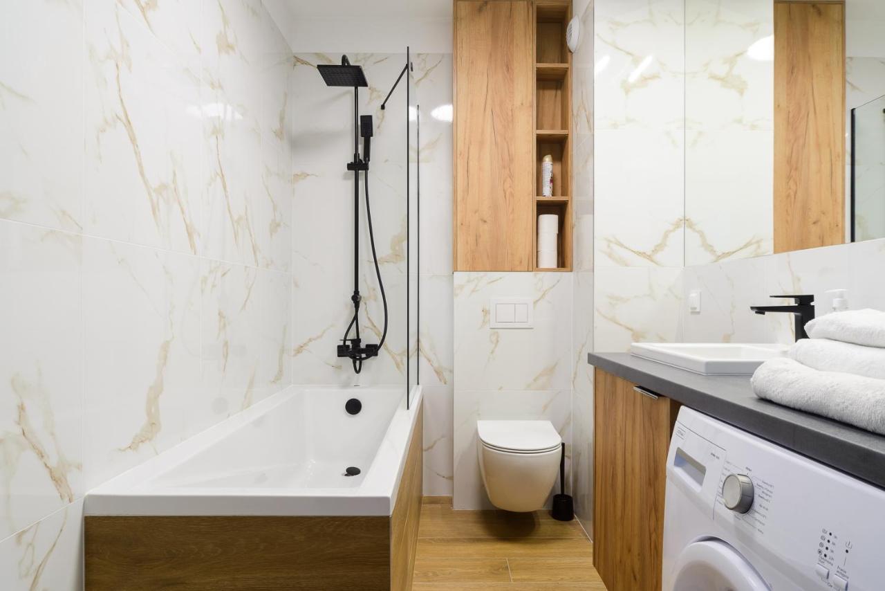 Lumina Premium Apartments With Parking Łódź Dış mekan fotoğraf