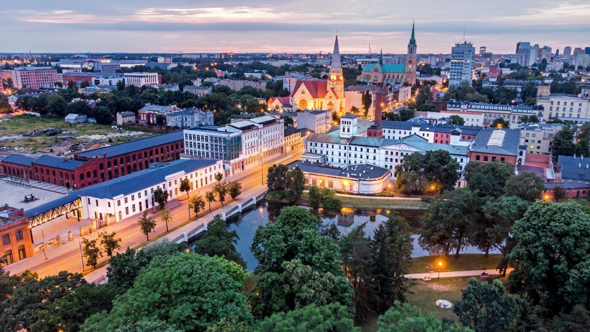 Lumina Premium Apartments With Parking Łódź Dış mekan fotoğraf